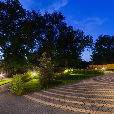 Luxury Apartment Close To The City Centre Chişinău Extérieur photo